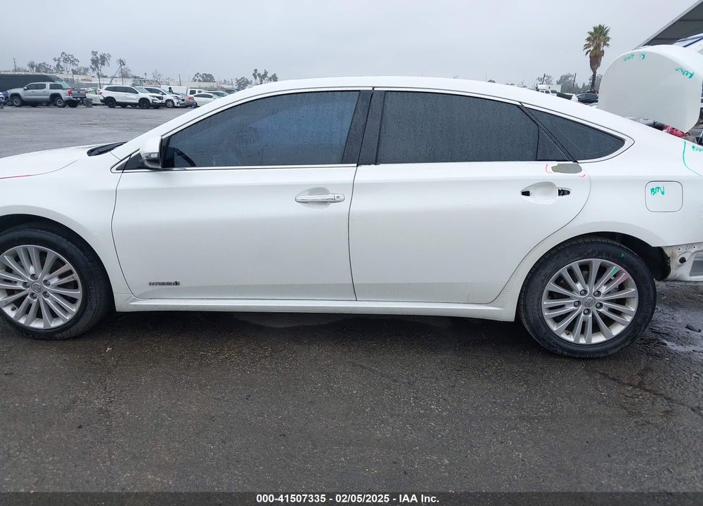 2014 TOYOTA AVALON HYBRID VIN: 4T1BD1EB5EU019071