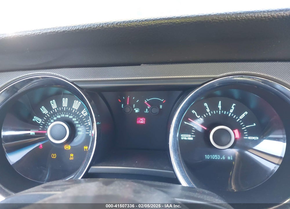 2013 FORD MUSTANG VIN: 1ZVBP8AM4D5241599