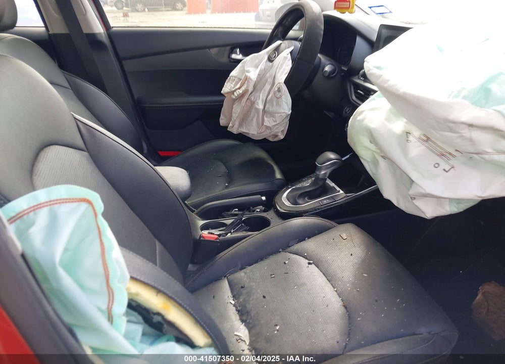2019 KIA FORTE EX VIN: 3KPF54ADXKE069261