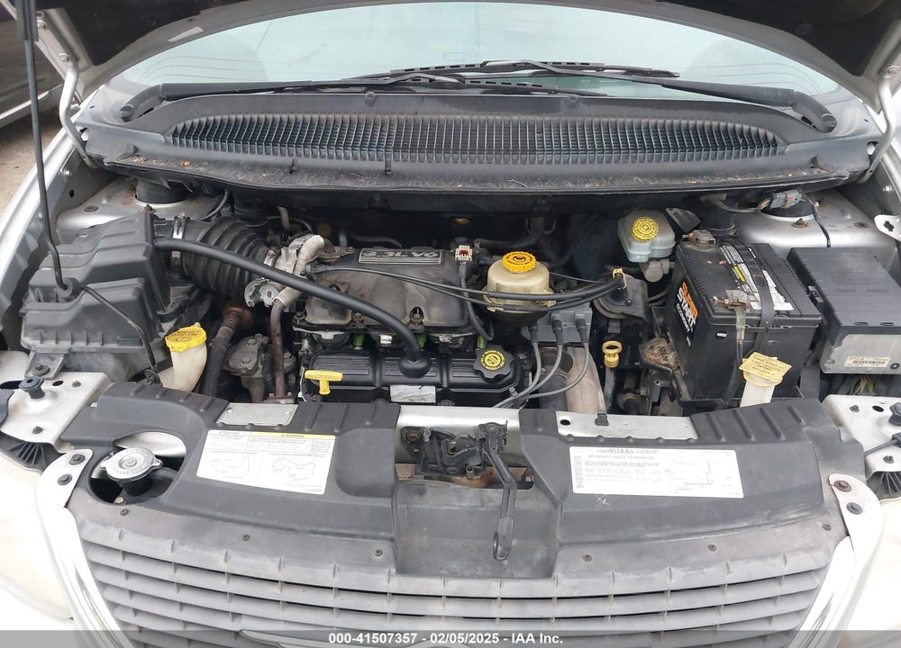 2004 CHRYSLER TOWN & COUNTRY LX VIN: 2C4GP44RX4R523077