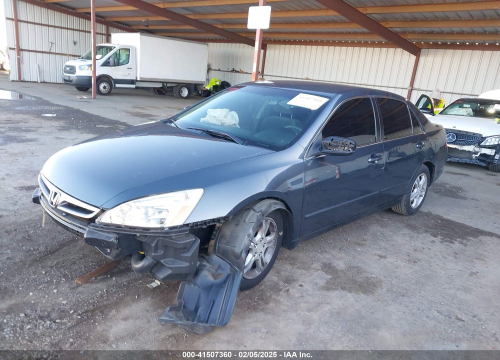 2007 HONDA ACCORD 2.4 SE VIN: JHMCM56377C003677