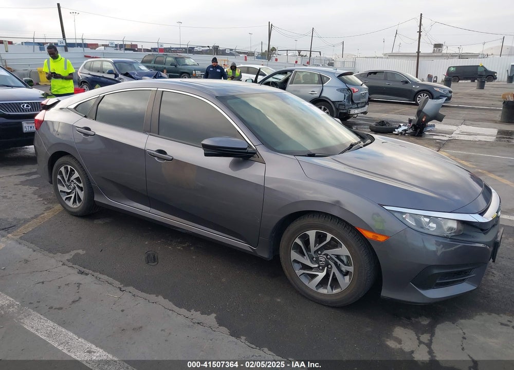 2018 HONDA CIVIC EX VIN: 2HGFC2F72JH512892