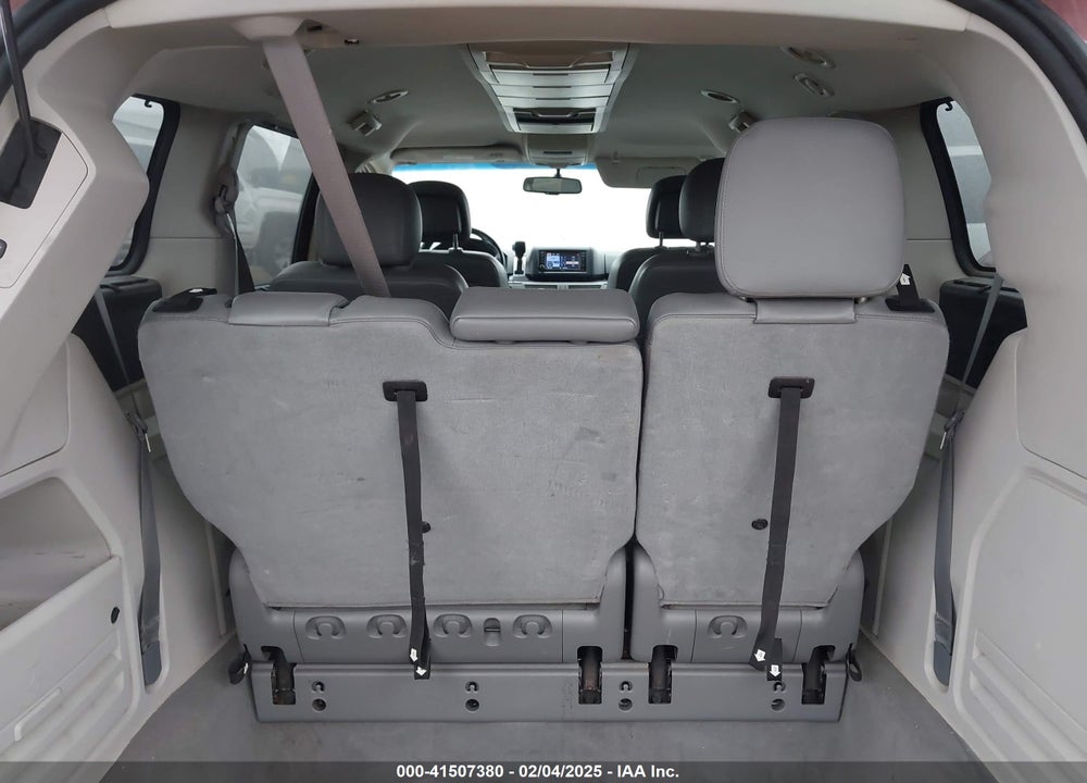 2012 VOLKSWAGEN ROUTAN VIN: 2C4RVABG1CR276366
