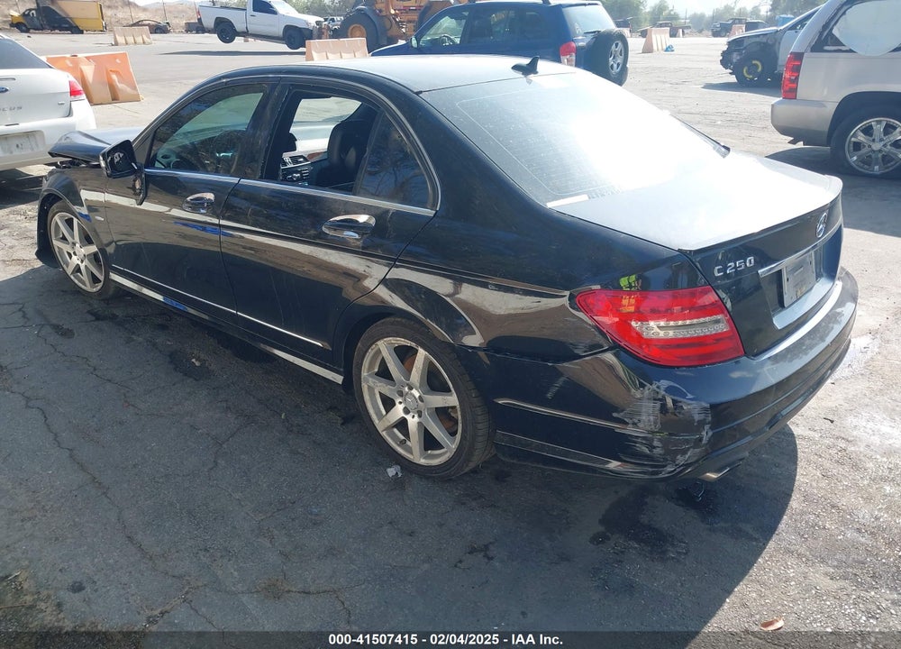 2012 MERCEDES-BENZ C 250 VIN: WDDGF4HB7CR192419