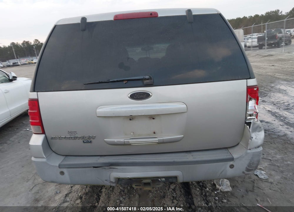 2003 FORD EXPEDITION XLT VIN: 1FMRU15W63LA58353
