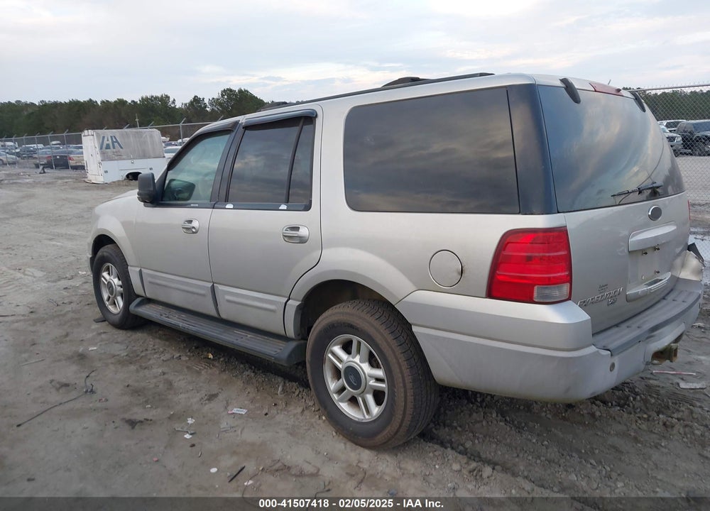 2003 FORD EXPEDITION XLT VIN: 1FMRU15W63LA58353