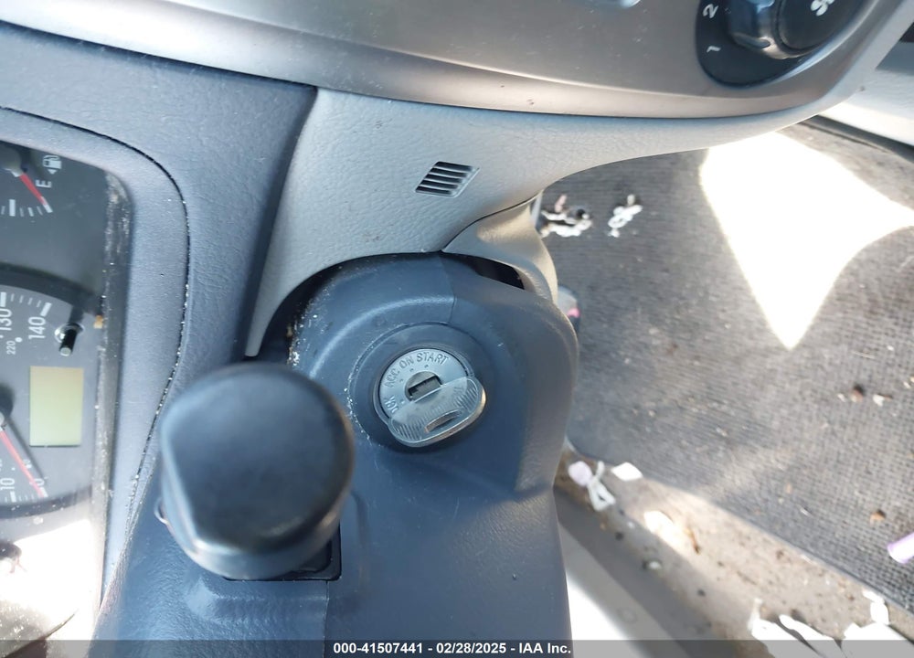 2006 KIA SPECTRA5 VIN: KNAFE161365208710