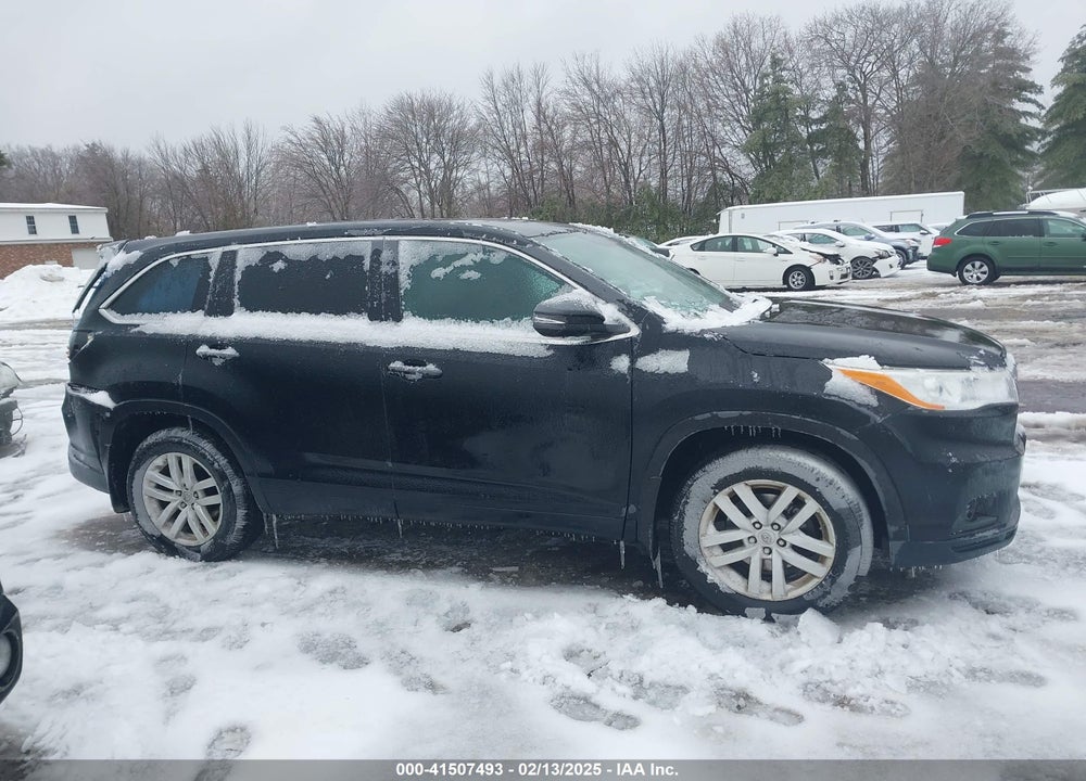 2015 TOYOTA HIGHLANDER VIN: 5TDBKRFH7FS147930