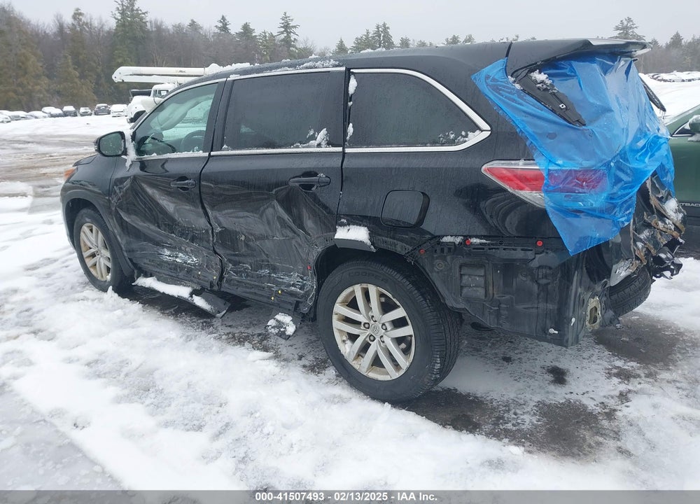 2015 TOYOTA HIGHLANDER VIN: 5TDBKRFH7FS147930