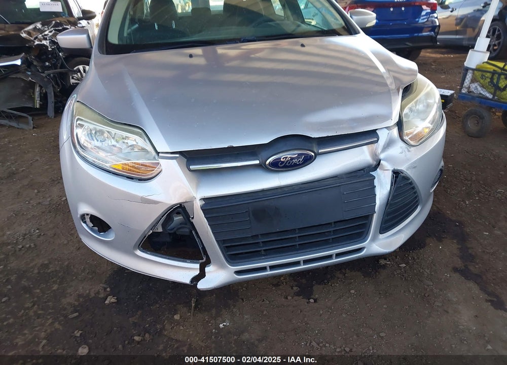 2014 FORD FOCUS SE VIN: 1FADP3F2XEL163077