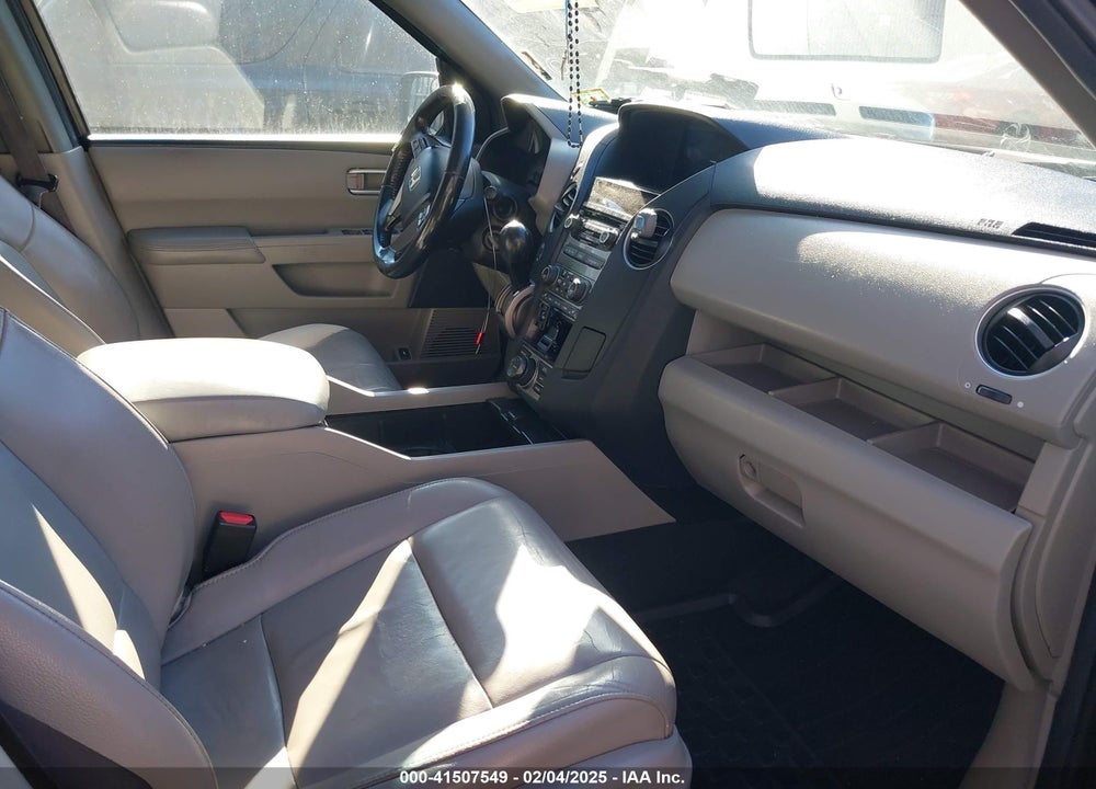 2012 HONDA PILOT EX-L VIN: 5FNYF4H70CB047738