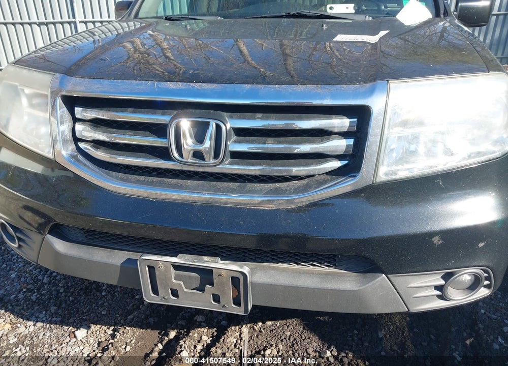 2012 HONDA PILOT EX-L VIN: 5FNYF4H70CB047738