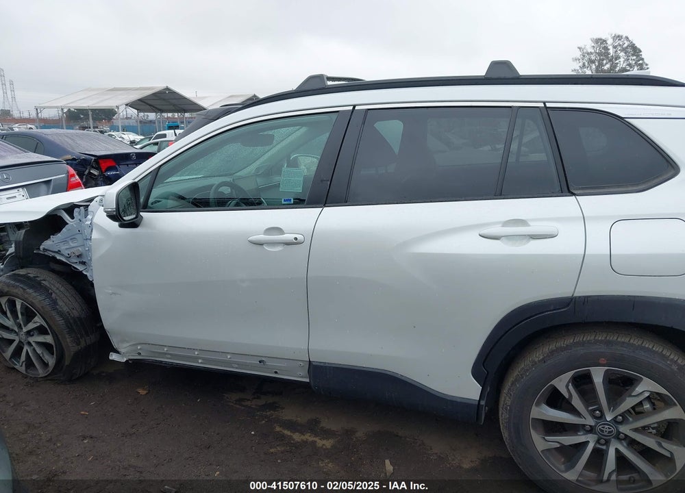 2024 TOYOTA COROLLA CROSS XLE VIN: 7MUDAAAG7RV078145