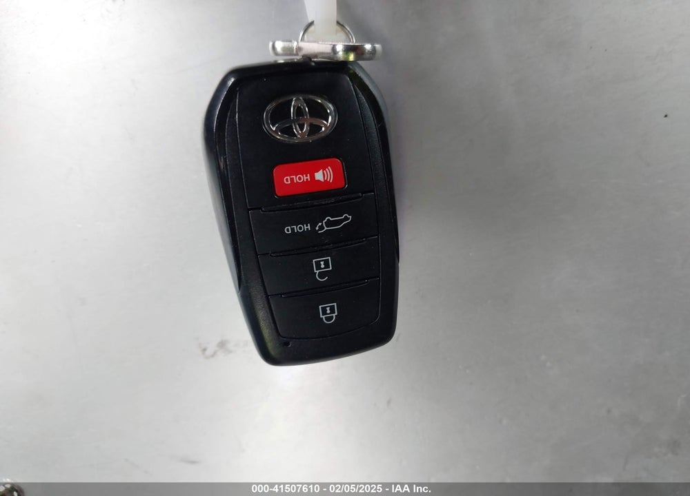 2024 TOYOTA COROLLA CROSS XLE VIN: 7MUDAAAG7RV078145