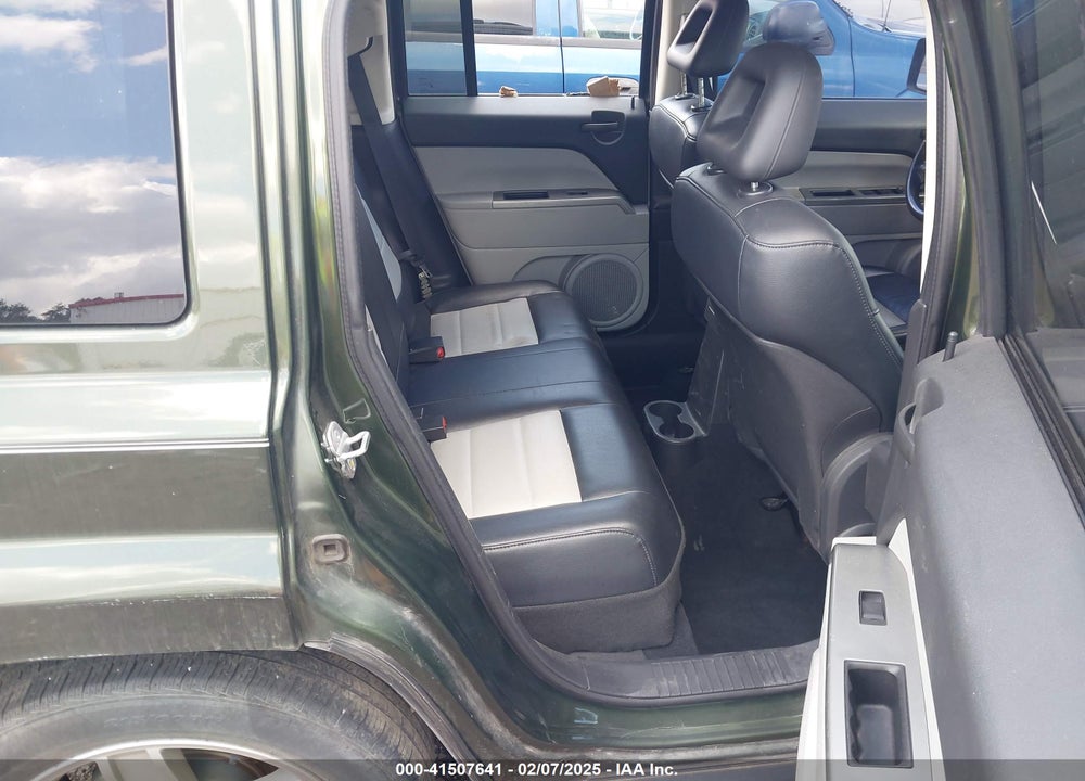 2007 JEEP PATRIOT LIMITED VIN: 1J8FF48W47D377967