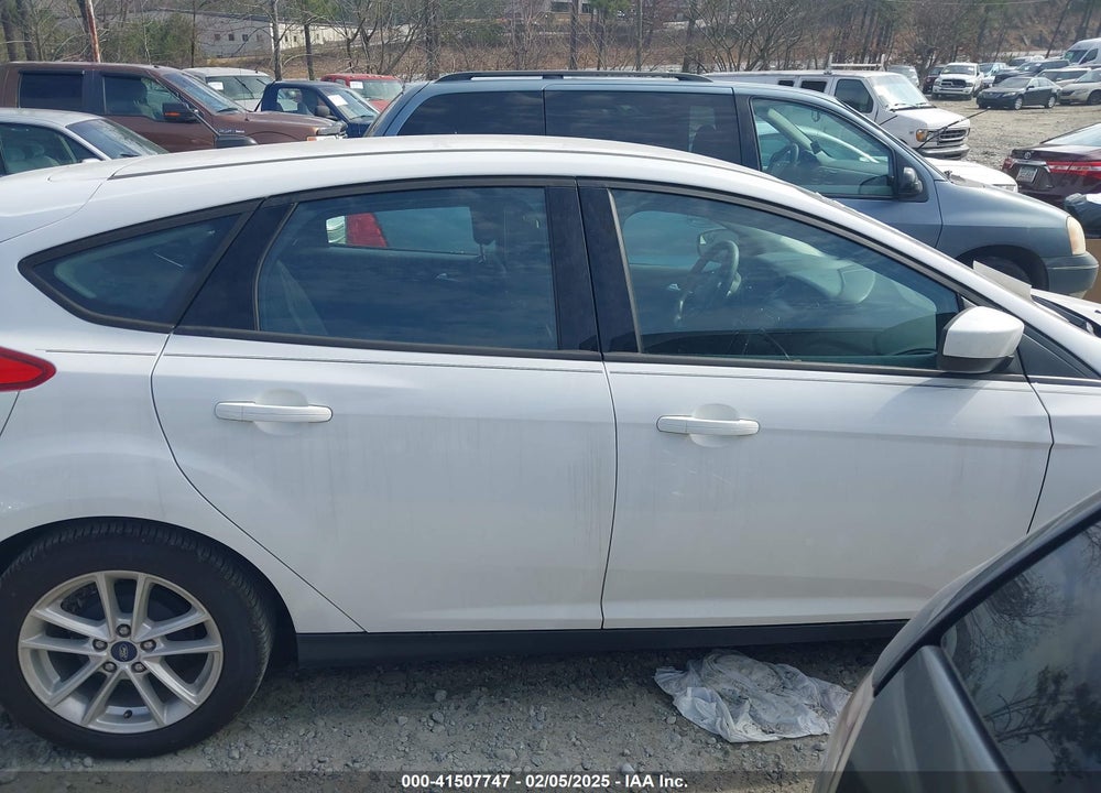 2018 FORD FOCUS VIN: 1FADP3K27JL316076
