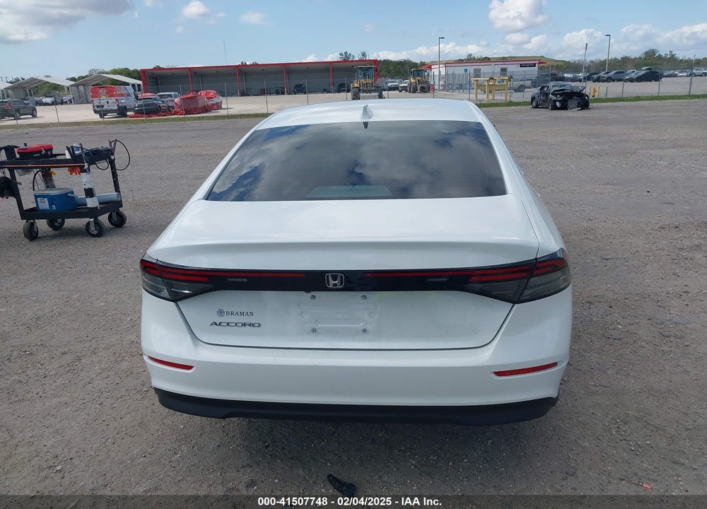 2024 HONDA ACCORD EX VIN: 1HGCY1F37RA086803