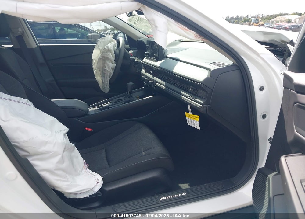 2024 HONDA ACCORD EX VIN: 1HGCY1F37RA086803