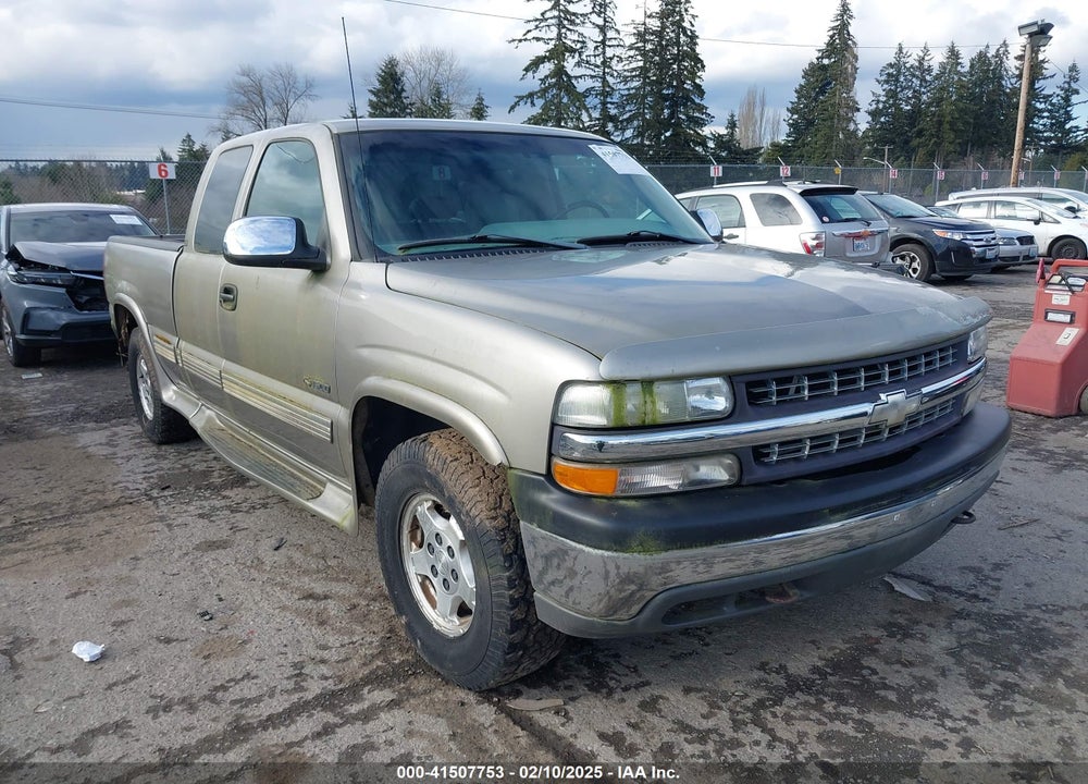 2001 CHEVROLET SILVERADO 1500 LS VIN: 1GCEK19T61Z103505