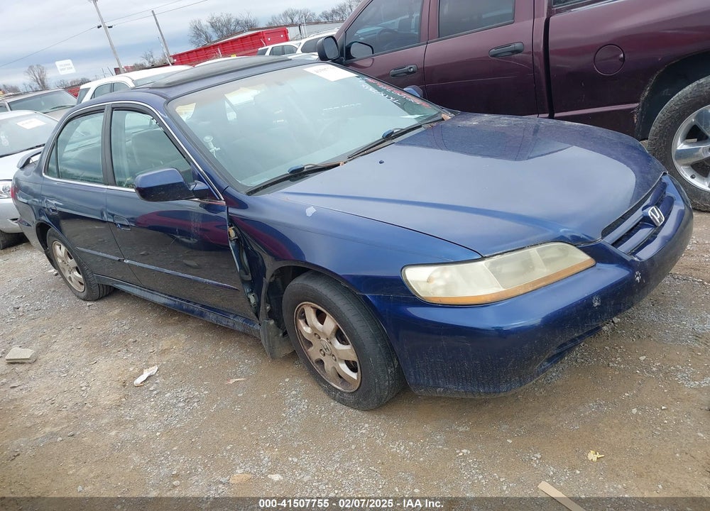 2001 HONDA ACCORD 2.3 EX VIN: 1HGCG66851A006026