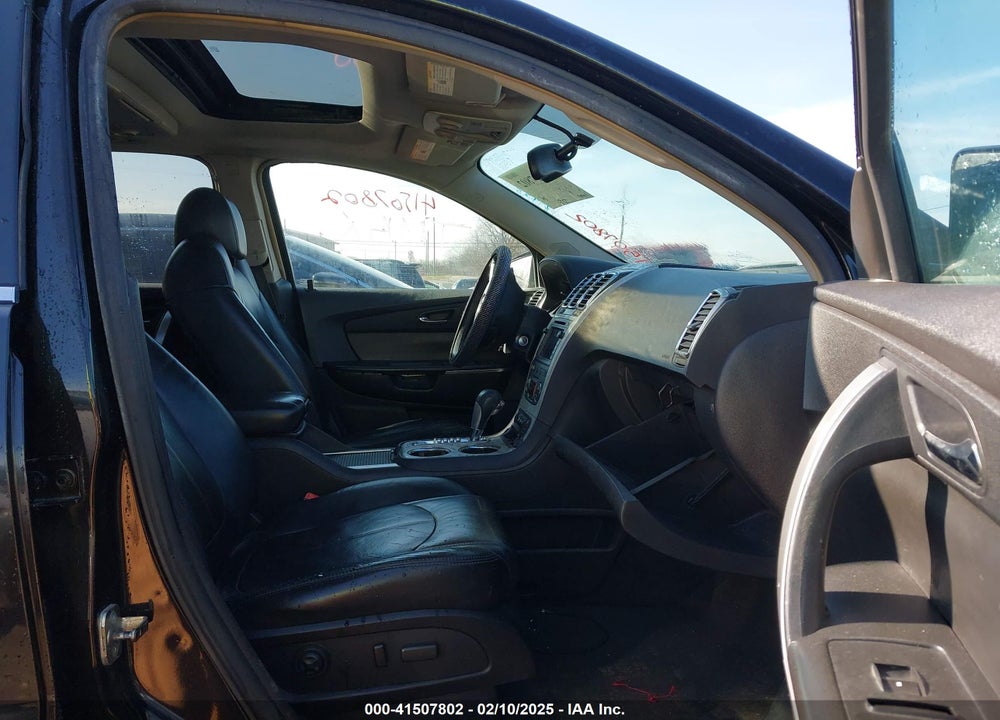 2008 GMC ACADIA SLT-2 VIN: 1GKEV33778J148559