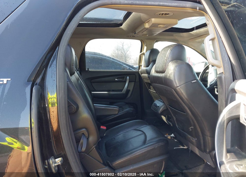 2008 GMC ACADIA SLT-2 VIN: 1GKEV33778J148559