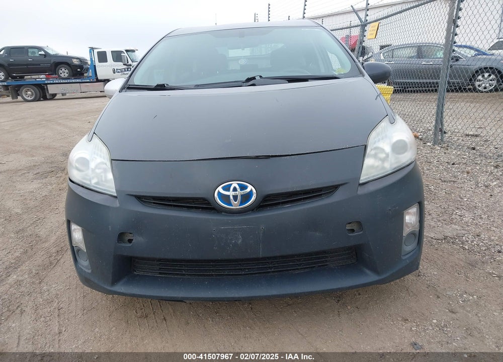 2011 TOYOTA PRIUS TWO VIN: JTDKN3DUXB1368613