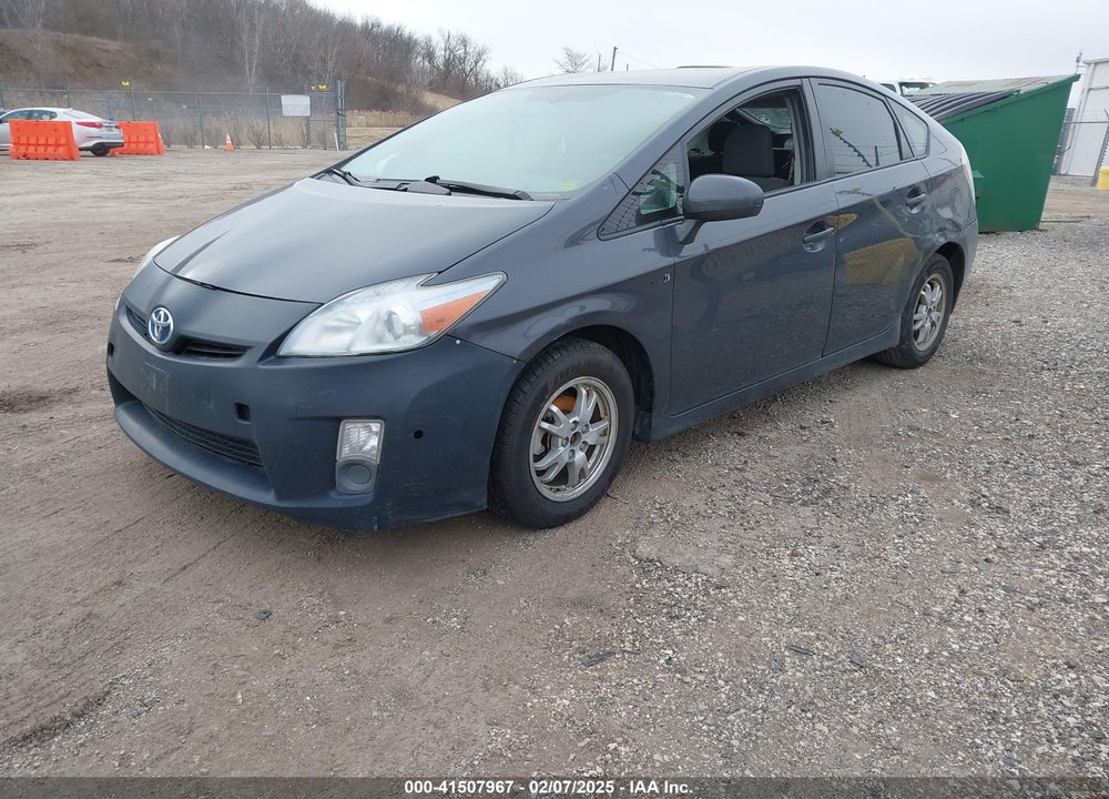2011 TOYOTA PRIUS TWO VIN: JTDKN3DUXB1368613