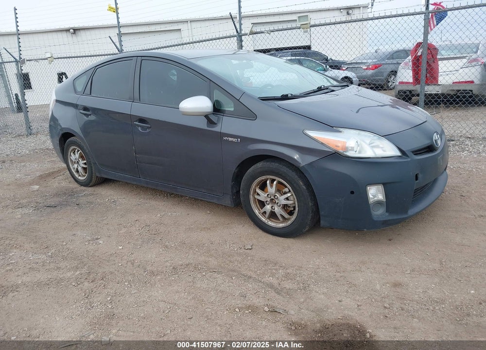 2011 TOYOTA PRIUS TWO VIN: JTDKN3DUXB1368613