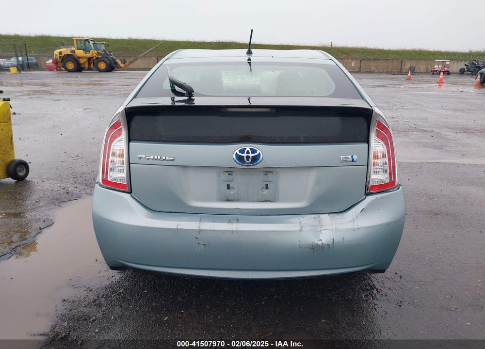 2014 TOYOTA PRIUS VIN: JTDKN3DU1E1741834