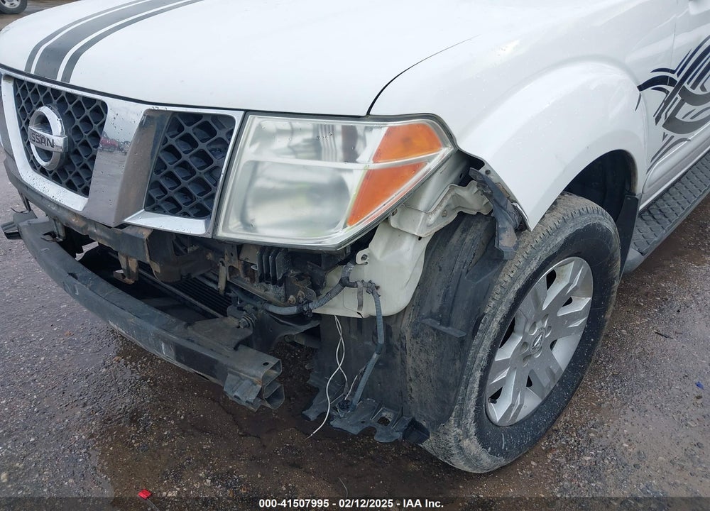 2005 NISSAN PATHFINDER LE VIN: 5N1AR18W35C718667