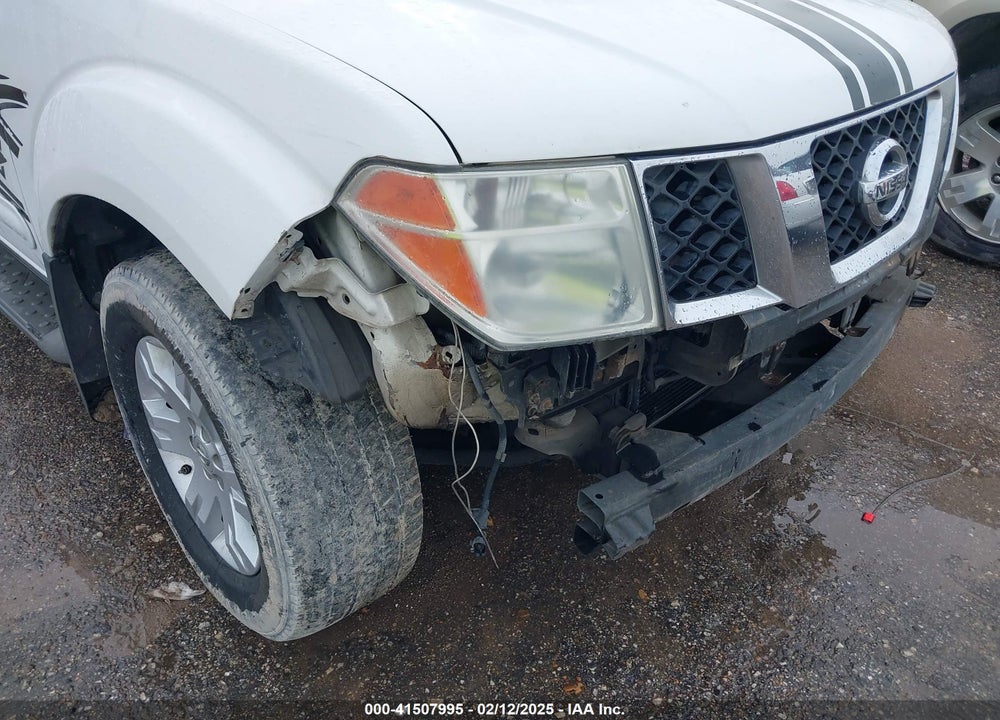 2005 NISSAN PATHFINDER LE VIN: 5N1AR18W35C718667