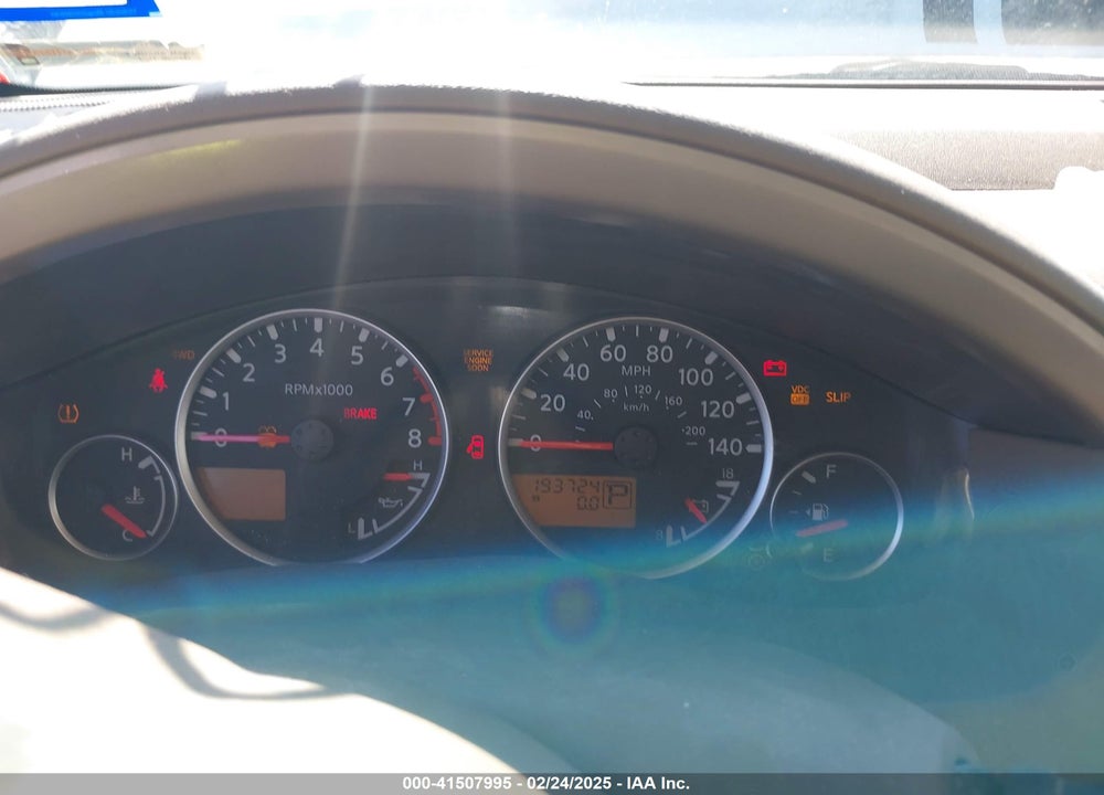 2005 NISSAN PATHFINDER LE VIN: 5N1AR18W35C718667