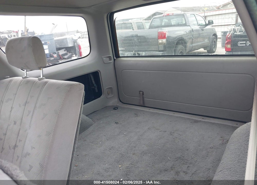 2002 TOYOTA 4RUNNER SR5 V6 VIN: JT3HN86R120383706