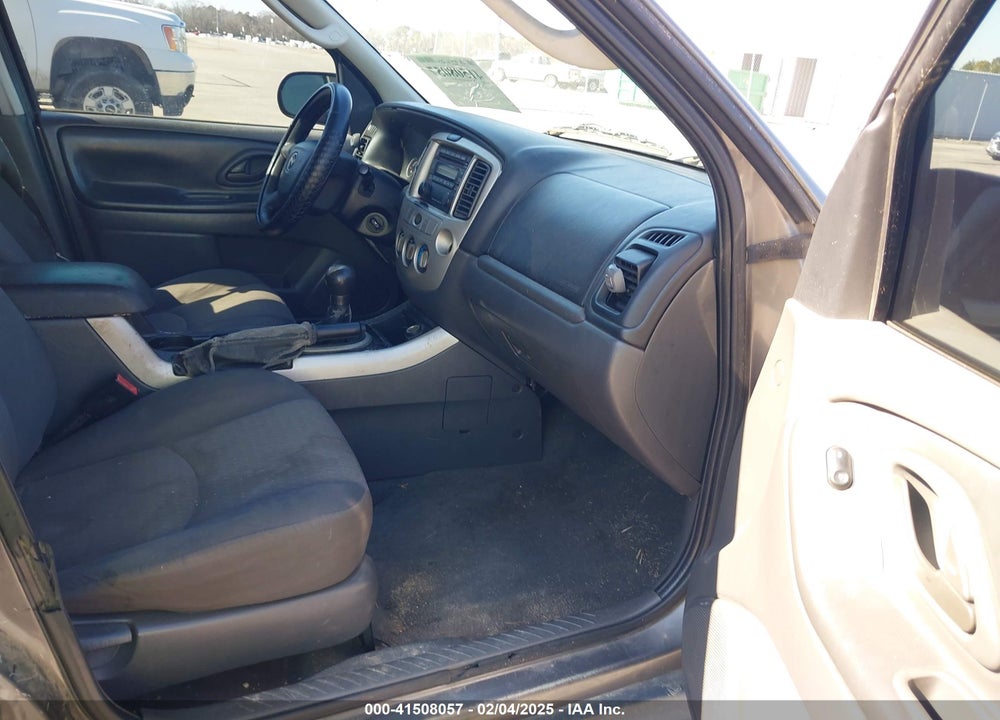 2006 MAZDA TRIBUTE I VIN: 4F2YZ02Z66KM05605