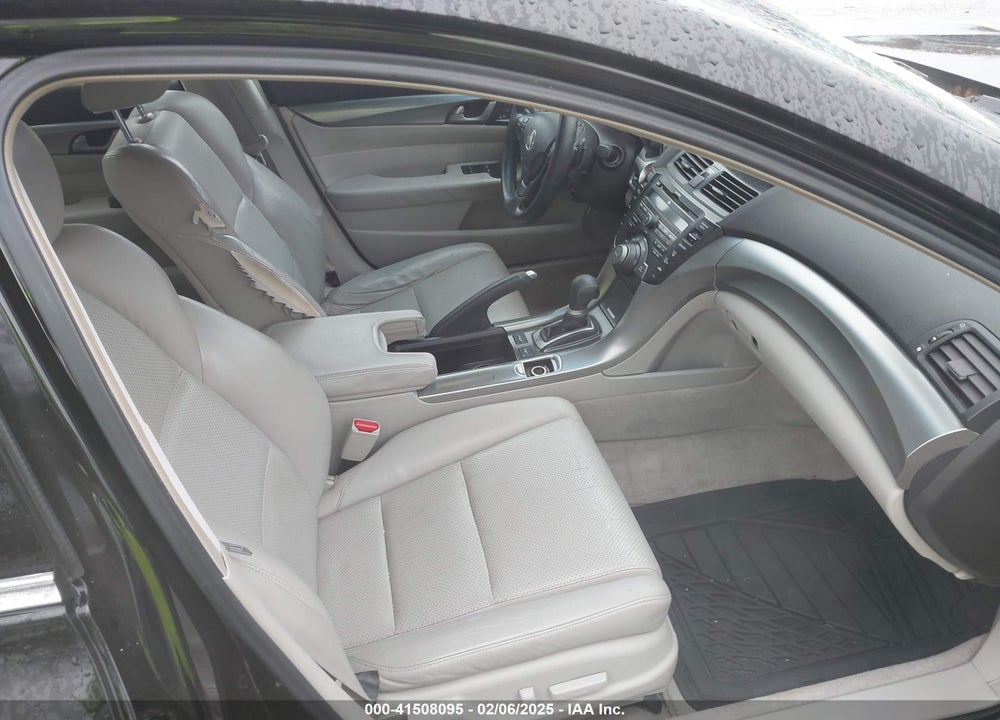 2009 ACURA TL 3.5 VIN: 19UUA86519A004924