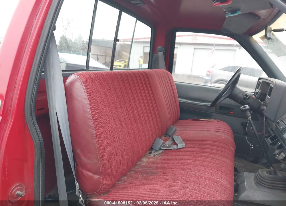 1989 CHEVROLET GMT-400 C2500 VIN: 1GCGC24K6KE197209