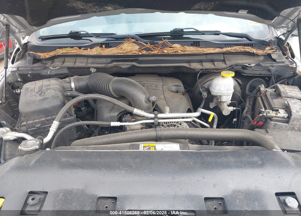 2019 RAM 1500 CLASSIC SLT VIN: 1C6RR7GT0KS512930