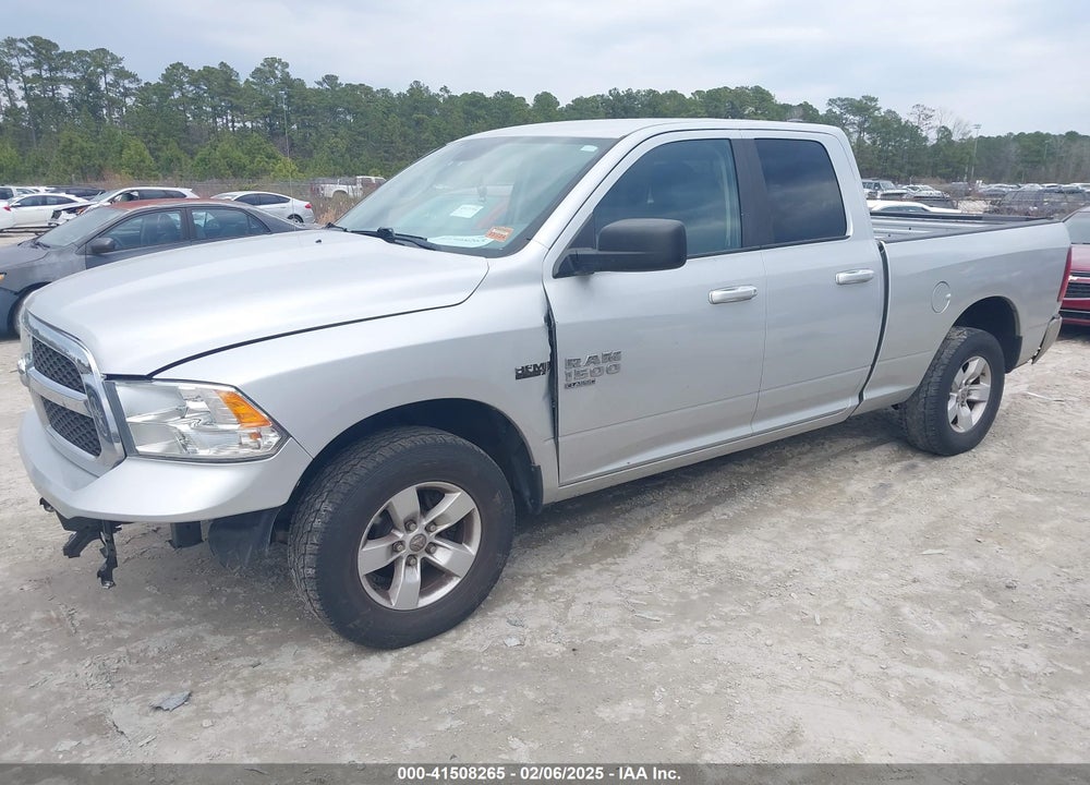 2019 RAM 1500 CLASSIC SLT VIN: 1C6RR7GT0KS512930