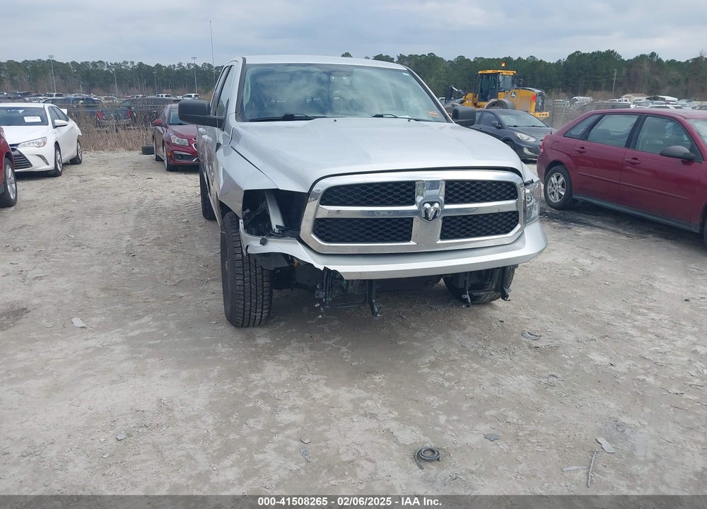 2019 RAM 1500 CLASSIC SLT VIN: 1C6RR7GT0KS512930