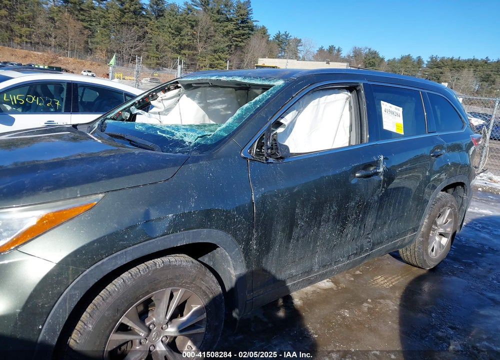 2015 TOYOTA HIGHLANDER VIN: 5TDJKRFH1FS201881