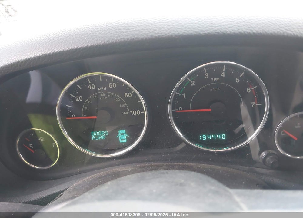 2011 JEEP WRANGLER UNLIMITED SAHARA VIN: 1J4BA5H14BL563533