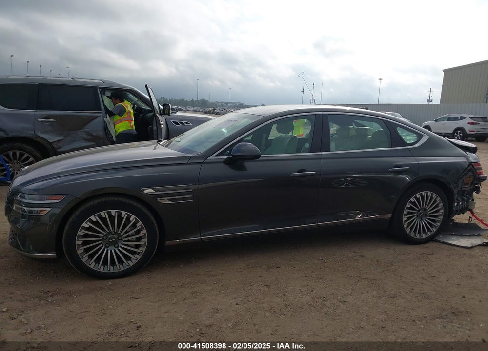 2023 GENESIS ELECTRIFIED G80 VIN: KMTGE4S11PU005855