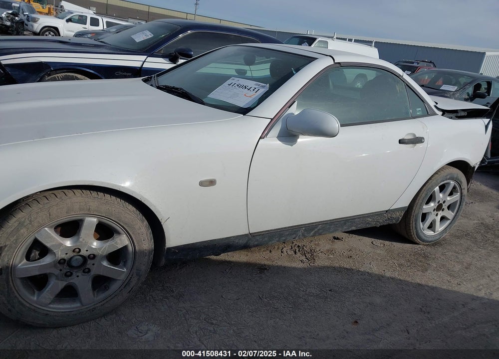 1999 MERCEDES-BENZ SLK 230 KOMPRESSOR VIN: WDBKK47F4XF128106