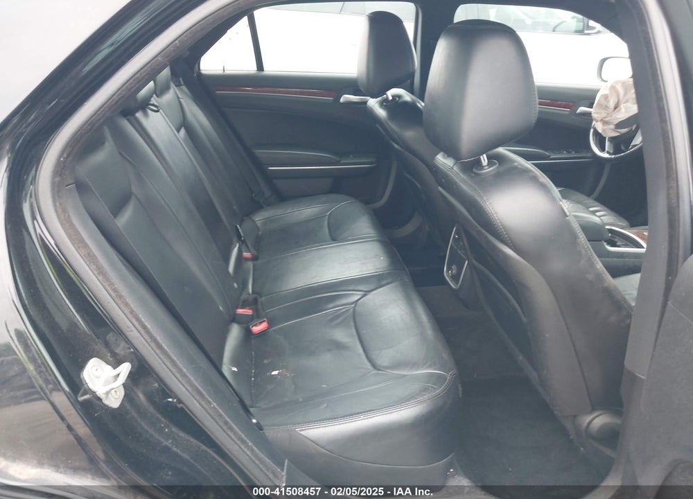 2014 CHRYSLER 300 VIN: 2C3CCAAG8EH136003