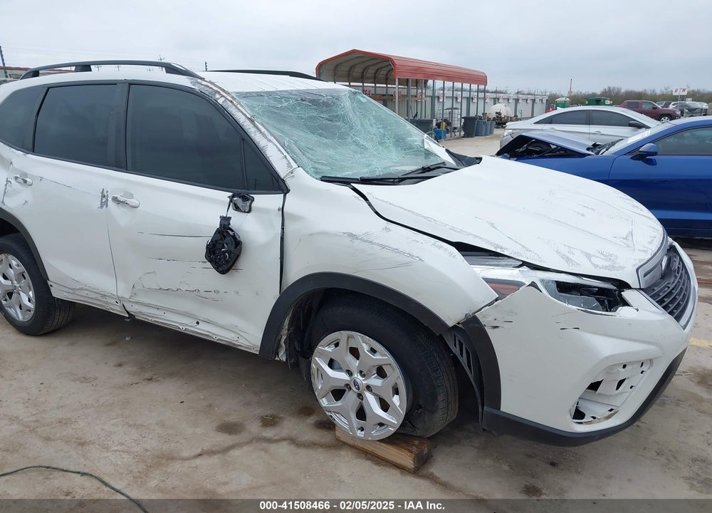 2021 SUBARU FORESTER VIN: JF2SKADC0MH462127