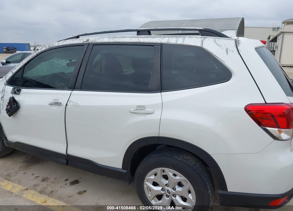 2021 SUBARU FORESTER VIN: JF2SKADC0MH462127