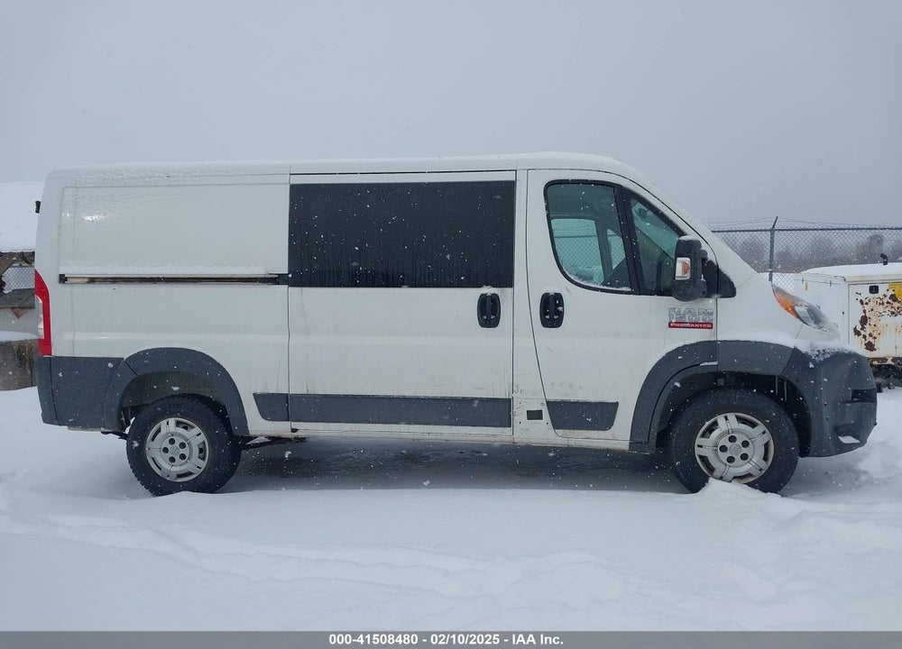 2017 RAM PROMASTER 1500 LOW ROOF 136 WB VIN: 3C6TRVAG8HE529444