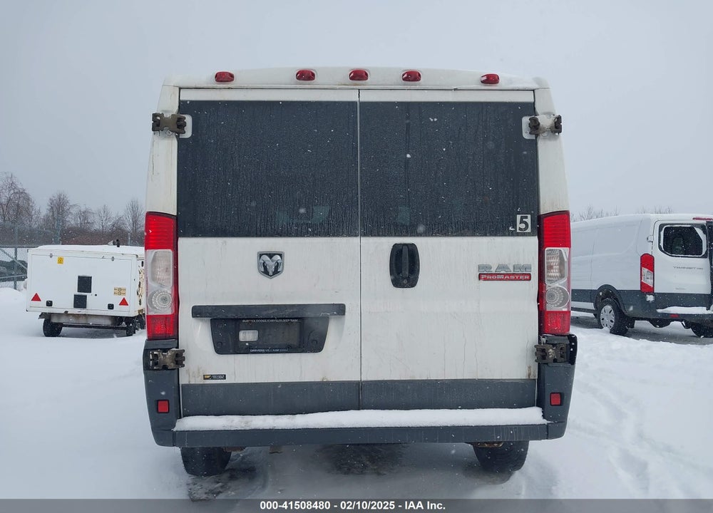 2017 RAM PROMASTER 1500 LOW ROOF 136 WB VIN: 3C6TRVAG8HE529444