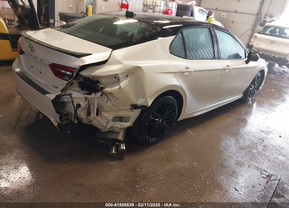 2022 TOYOTA CAMRY XSE V6 VIN: 4T1KZ1AK7NU068652